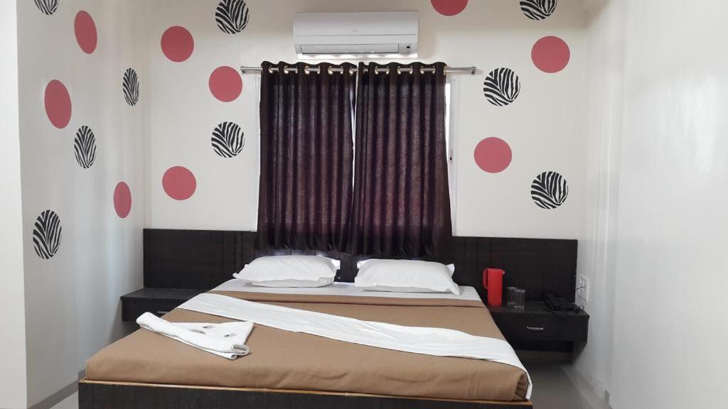 Hotel Royal Regency Aurangabad  Exterior foto