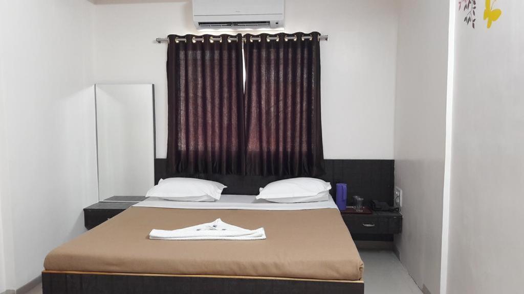 Hotel Royal Regency Aurangabad  Exterior foto